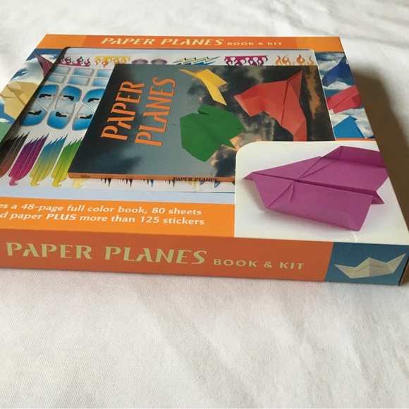 Paper Planes BOOK AND KIT 48 Page Paperback Paper To Make Airplanes New NIB - Picture 6 of 12
